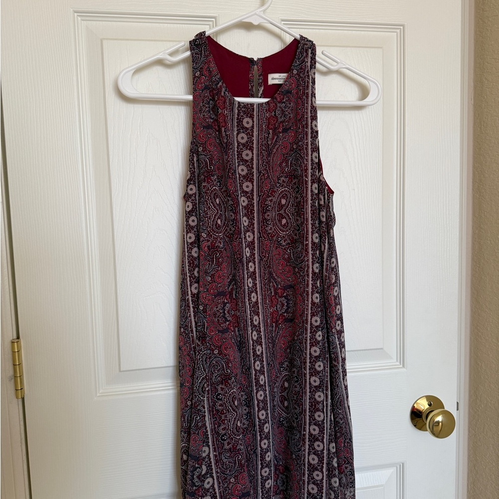 Abercrombie & Fitch Red and Black Paisley Midi Dress